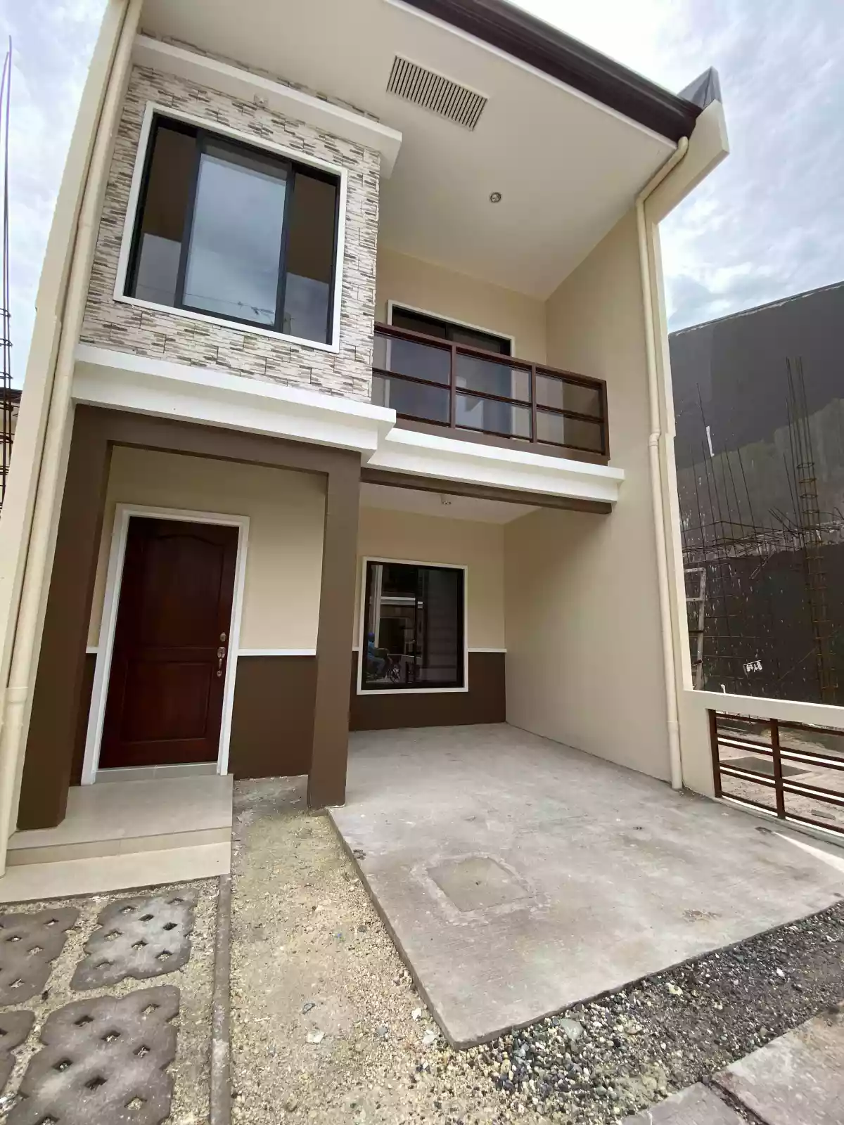 House For Sale in Talisay City Cebu - photo 2