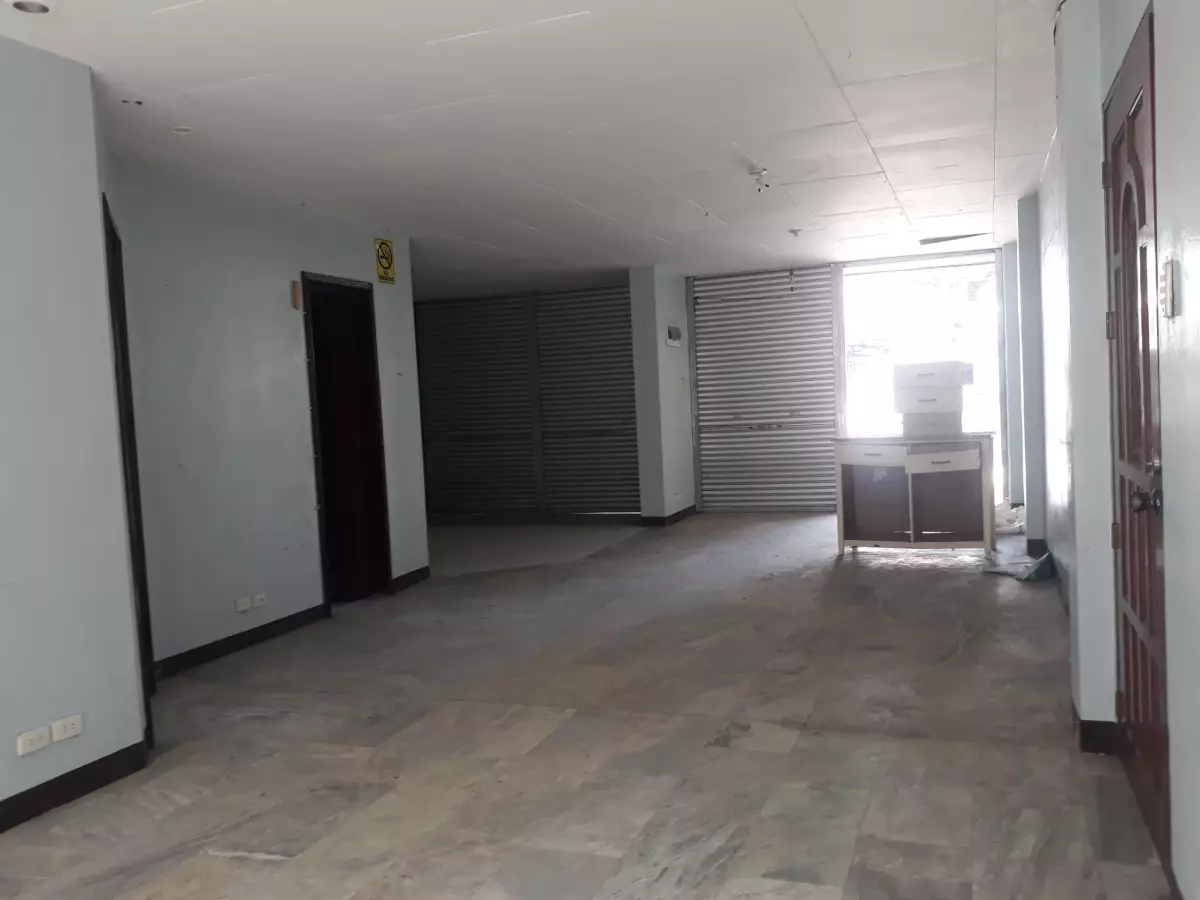 commercial house for rent in Mandaue city Cebu — Building in Mandaue City, Cebu, Philippines — Photo 6