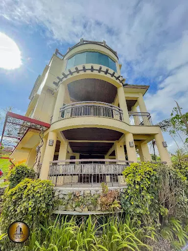 5-STOREY HOUSE & LOT WITH MAGNIFICENT VIEW OF TAAL FOR SALE in Canyonwoods, Tagaytay — House and Lot in Laurel, Batangas, Philippines — Photo 2