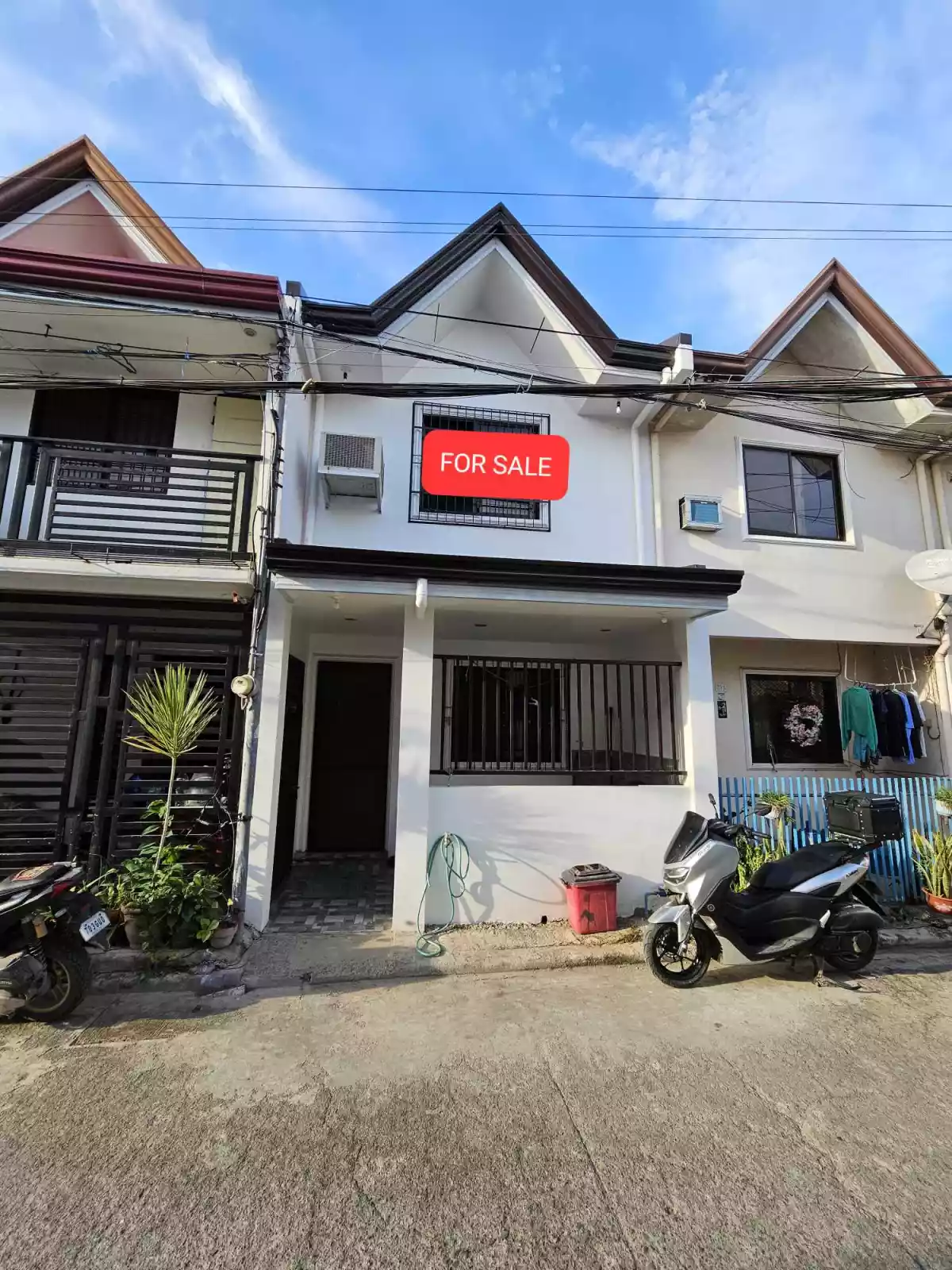 Open photo 12 of 12 — 2 STOREY TOWNHOUSE FULLY FURNISHED FOR SALE @ BF COUNTRY HOMES PAJAC, LLC