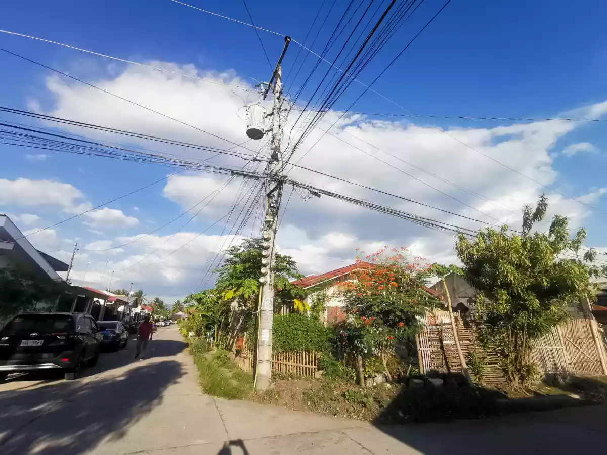 135sqm Corner House and Lot at Susana Homes  - photo 2