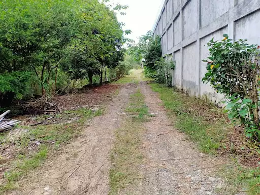 Open photo 15 of 23 — LOT WITH UNFINISH BUILDING 