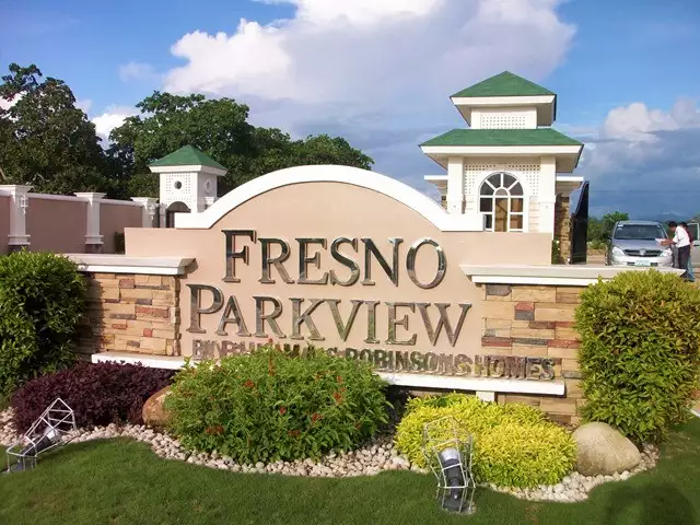 SUBDIVISION LOT FOR SALE in FRESNO PARKVIEW, LUMBIA CAGAYAN DE ORO - photo 3