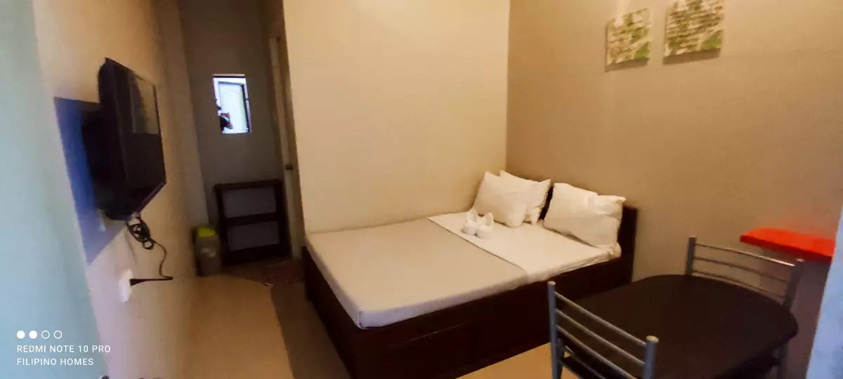 3 Storey Hotel near Shopping Malls - photo 5