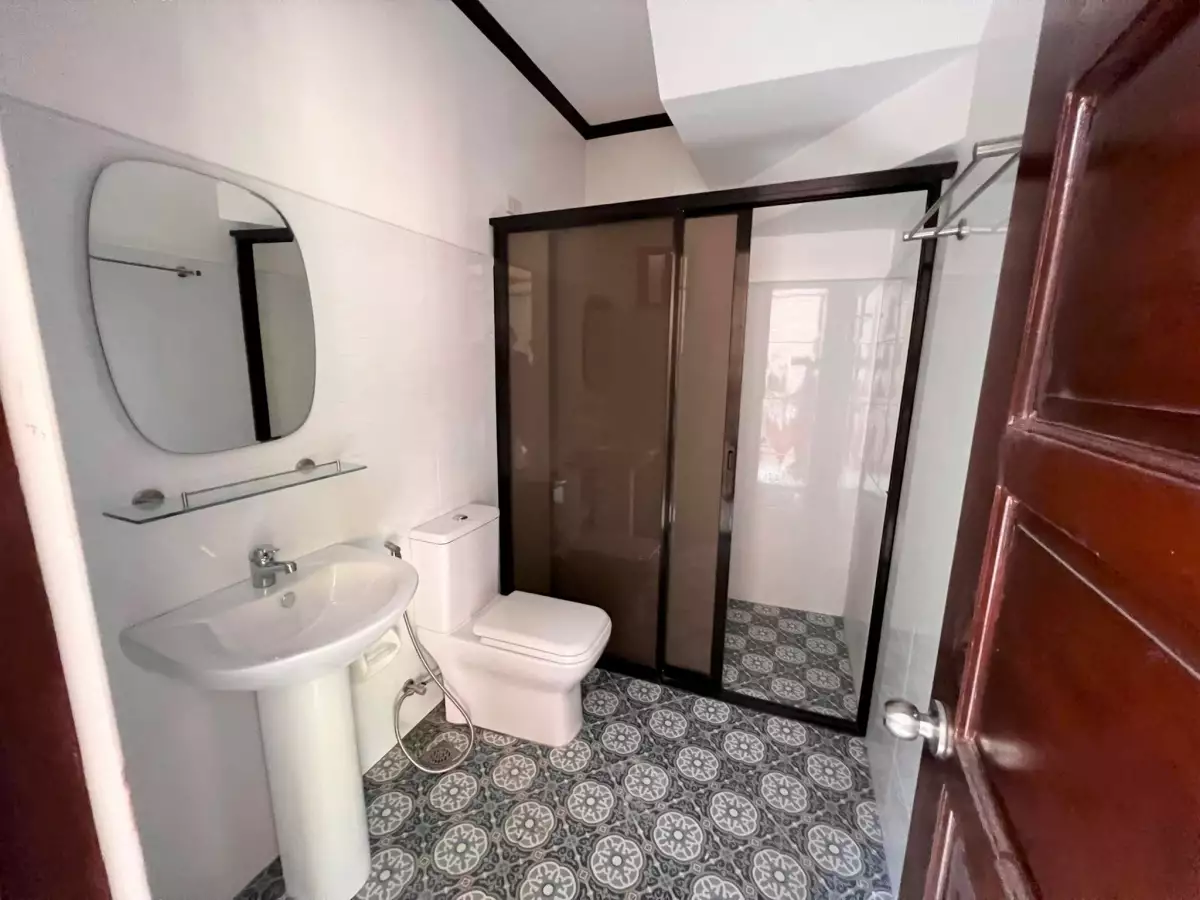 3Townhouse Apartment for SALE Banawa Cebu City near MHAM Medical School - photo 7