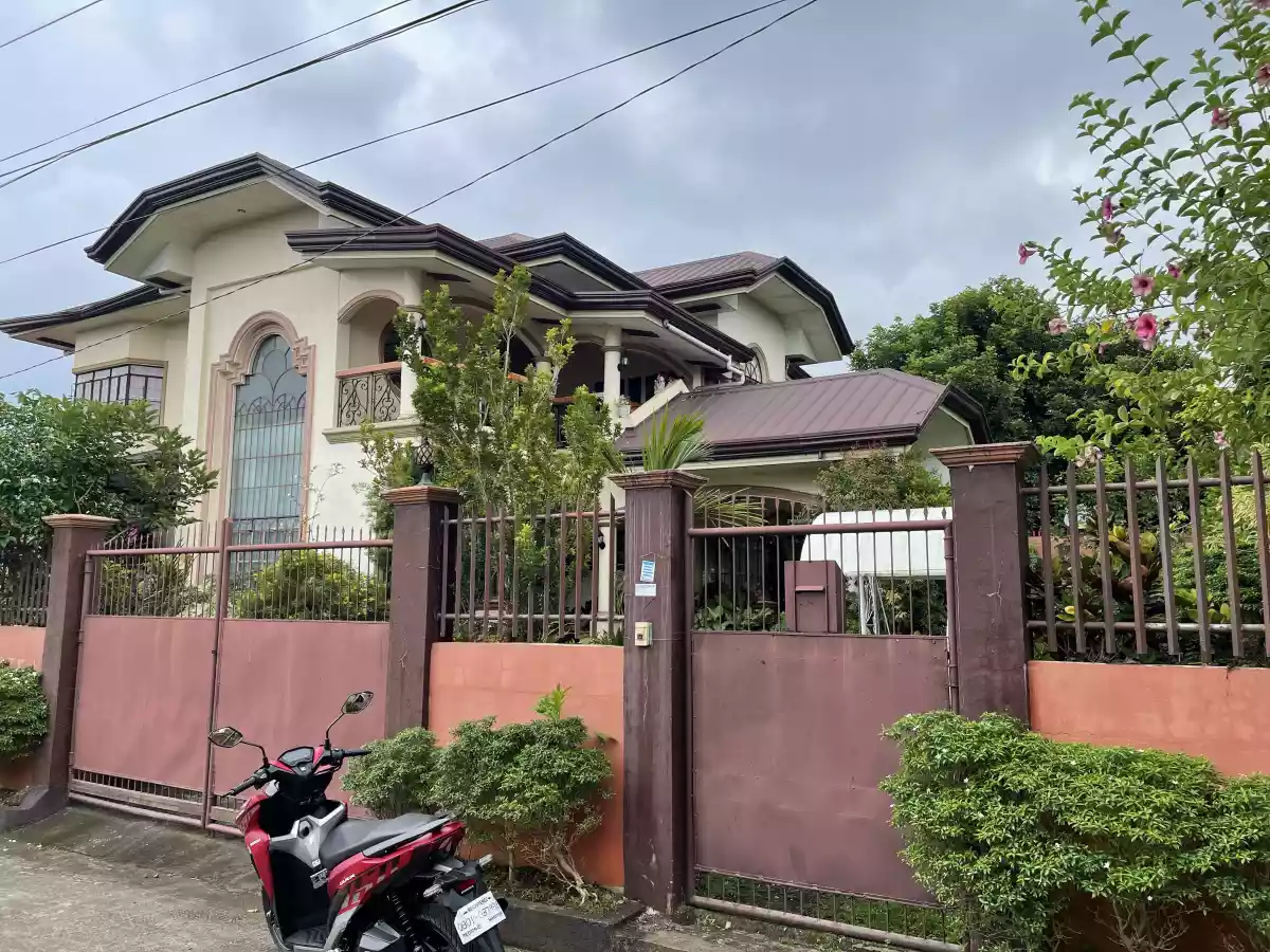 Ormoc House and Lot For Sale - photo 2