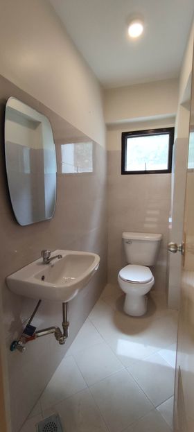 Open photo 12 of 21 — Titled Property