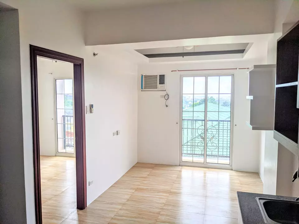 1BR Condo with Parking for Sale - photo 3