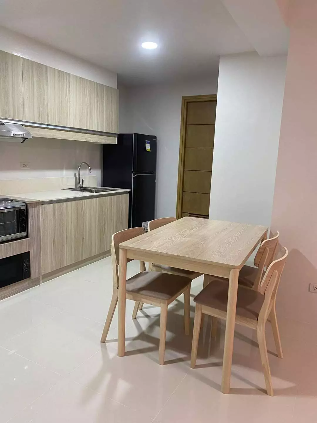 Taft east gate — 1 Bedroom in Pope John Paul II Avenue, Cebu City, Central Visayas — Photo 2