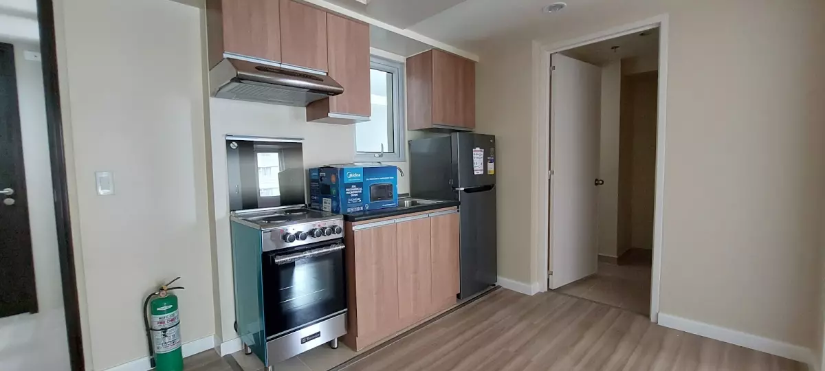 Open photo 13 of 15 — For rent brand new 1 bedroom condo unit in Avida Riala inside ITpark