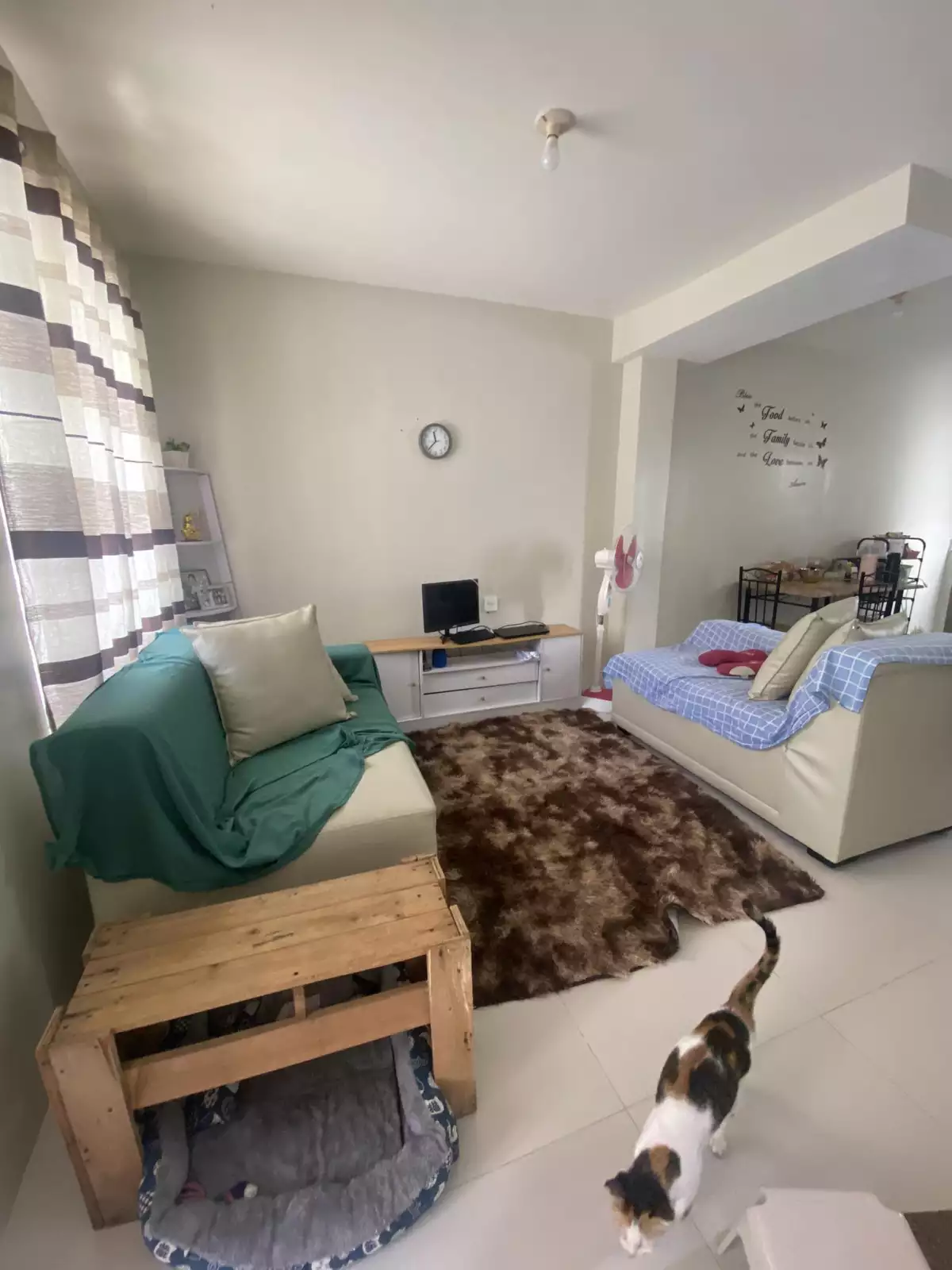BEVERLY PLACE HOUSE AND LOT FOR SALE