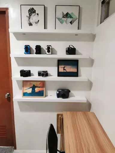 Open photo 13 of 37 — Fully furnished modern minimalist studio for rent in Capitol