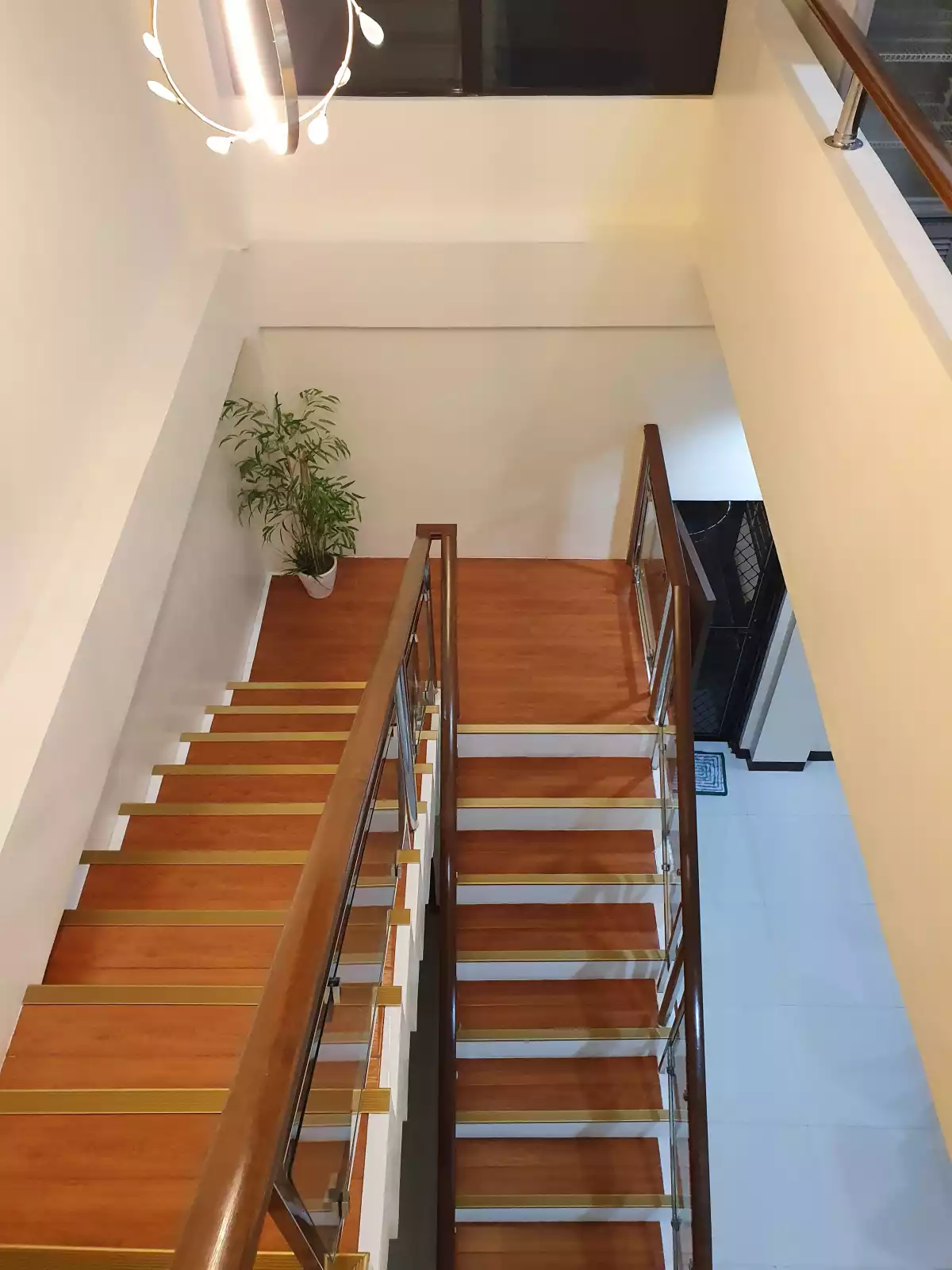Open photo 14 of 37 — 📣📣AMAZING SALE📣📣 FULLY-FURNISHED TWO-STOREY HOUSE & LOT in Davao City
