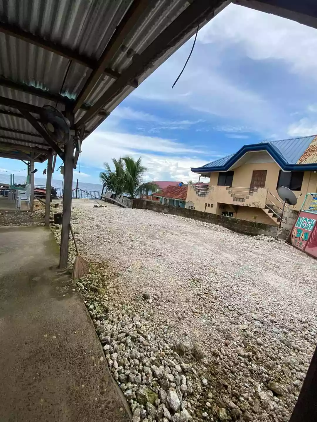 COMMERCIAL LOT FOR RENT IN MASLOG DANAO CITY (ALONG NATIONAL ROAD) — Commercial Lot in Danao City, Cebu, Philippines — Photo 5
