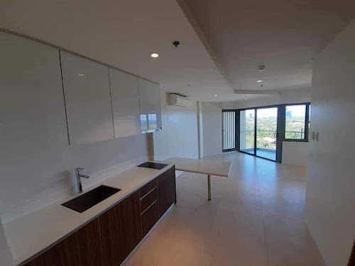 Sacrifice Sale 1BR for Assume at Tambuli Tower F - photo 3