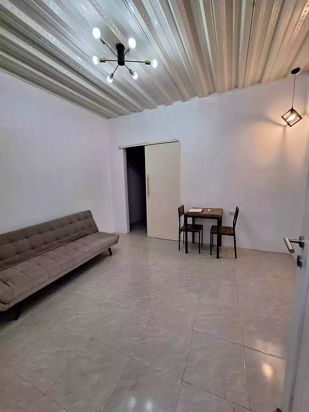 APARTMENT FOR RENT
