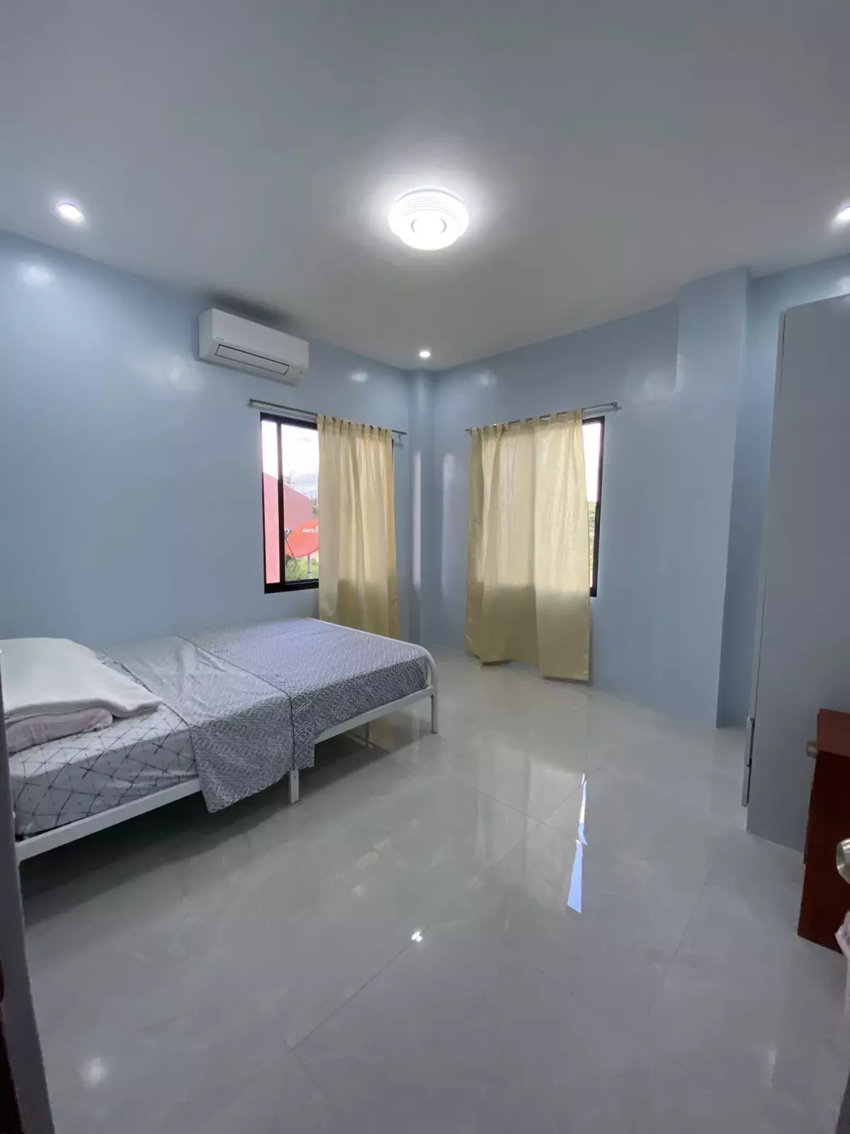 Open photo 12 of 33 — House and Lot for SALE