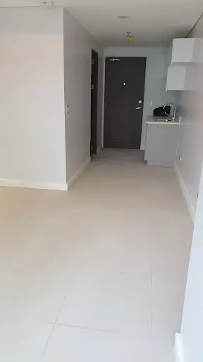 For Sale: Fully-Finished Studio Unit at 38 Park Avenue - photo 2