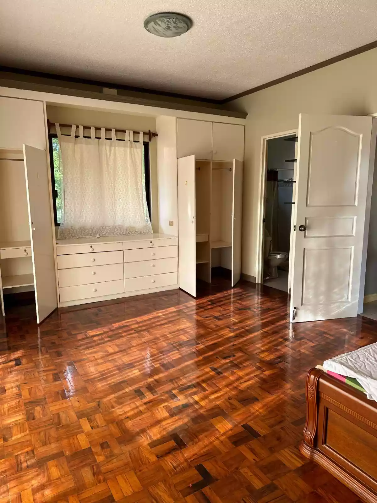 Premium House and Lot for Rent - photo 4