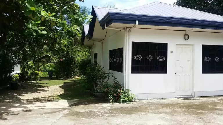 CLEAN TITLED LOT 3,864 SQ.METERS WITH FOUR RENTAL HOUSES — Commercial Lot in Borbon, Cebu, Philippines — Photo 3