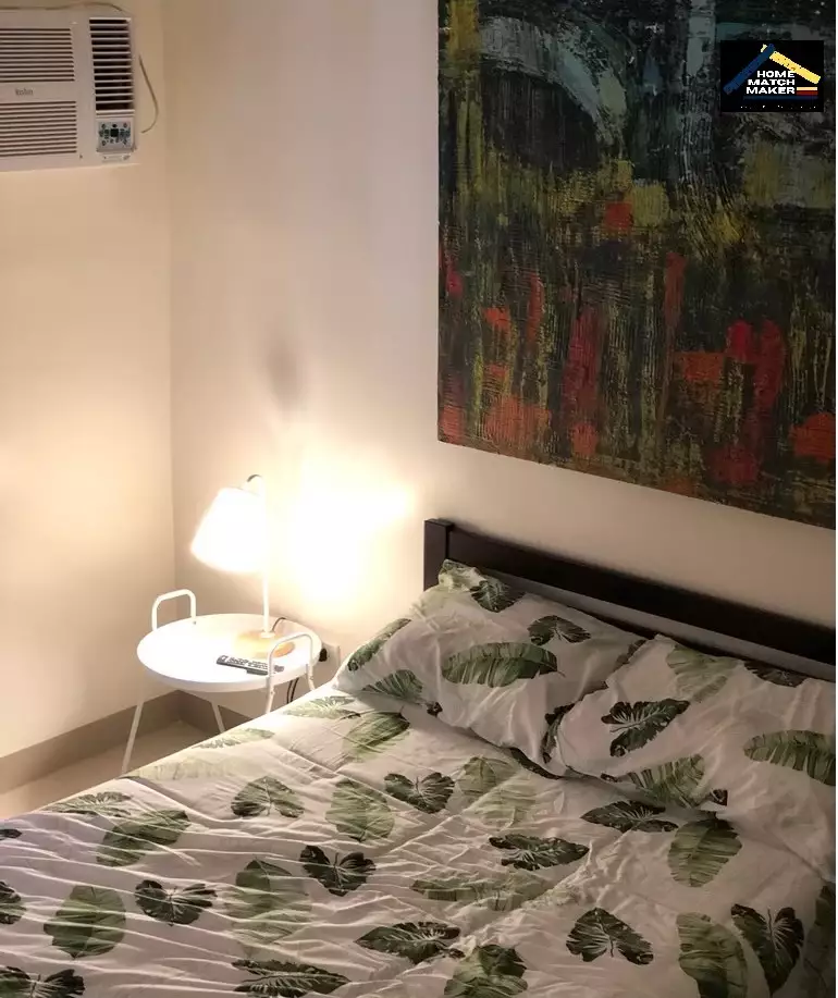 FURNISHED STUDIO for Rent with PARKING