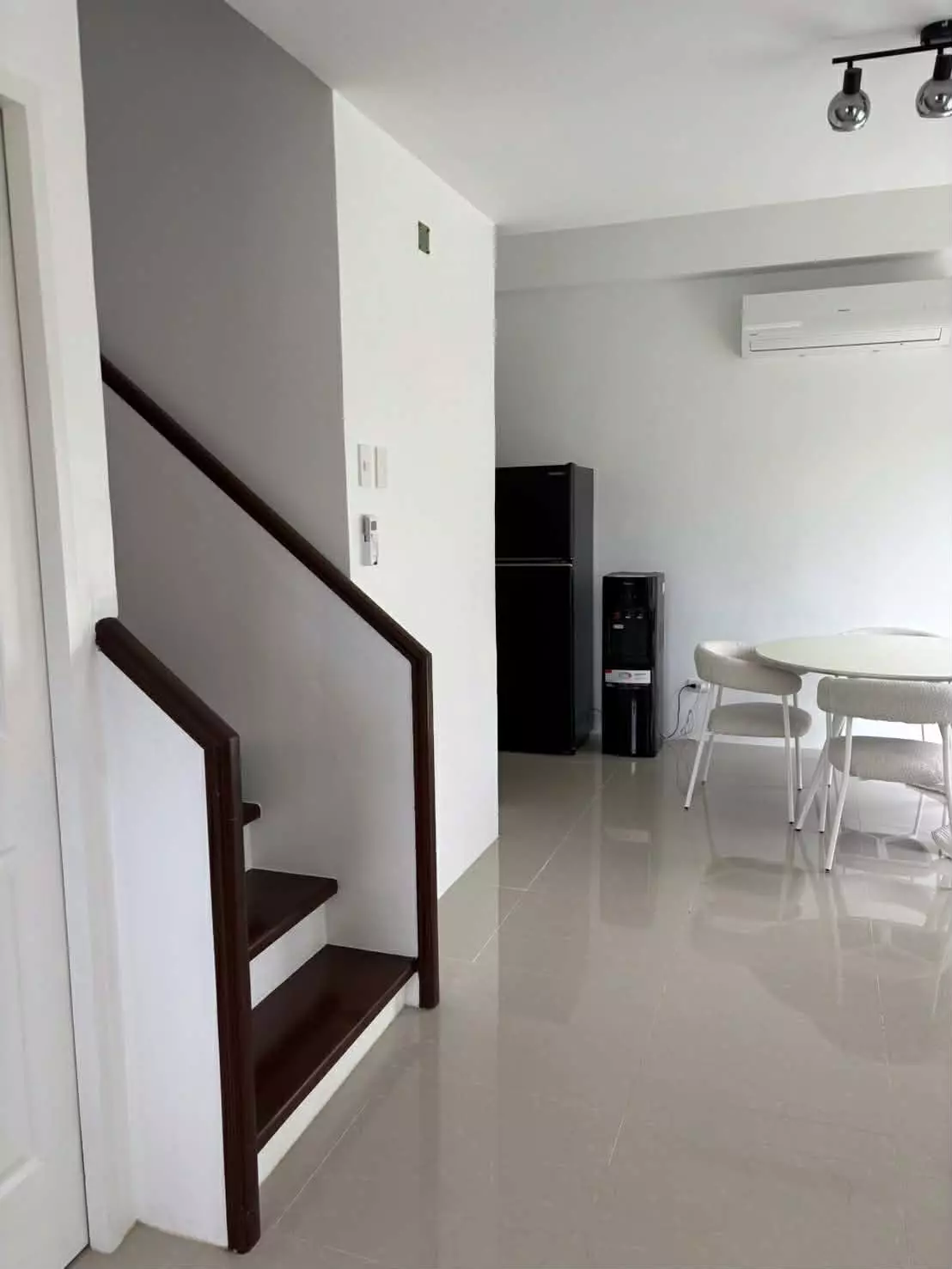 Open photo 18 of 21 — House and Lot for Sale Palacios Grande -4Br
