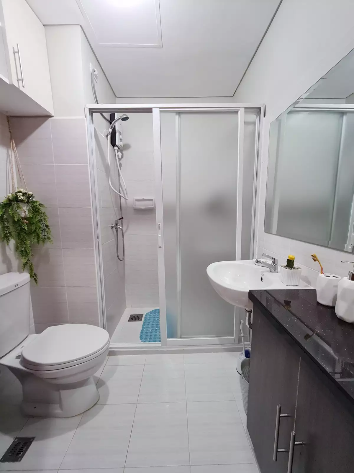 Mivesa Studio Fully Furnished — Studio in Salinas Drive Extension, Cebu City, Philippines — Photo 4