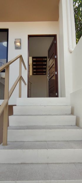 Titled Property — House and Lot in Cebu City, Cebu, Philippines — Photo 3