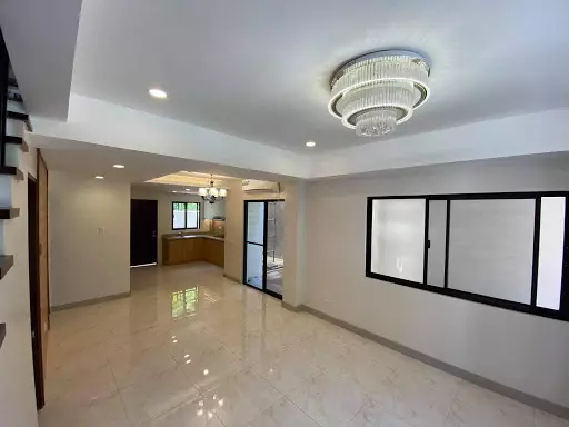 Open photo 17 of 27 — Beautiful 4BR House and Lot in Talamban