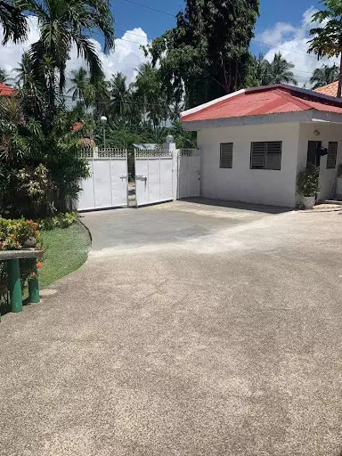 Open photo 20 of 21 — BEACH HOUSE FOR SALE