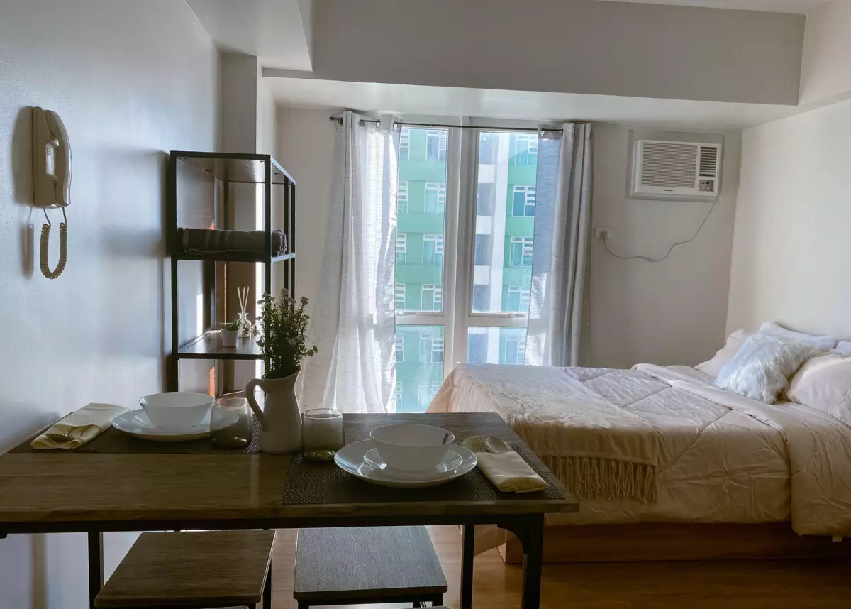 Elegantly Furnished Studio Unit at Solinea Tower 2