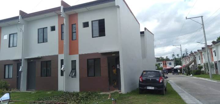 House and Lot For Sale/Rent to Own - Tierra Nava Carcar - photo 2