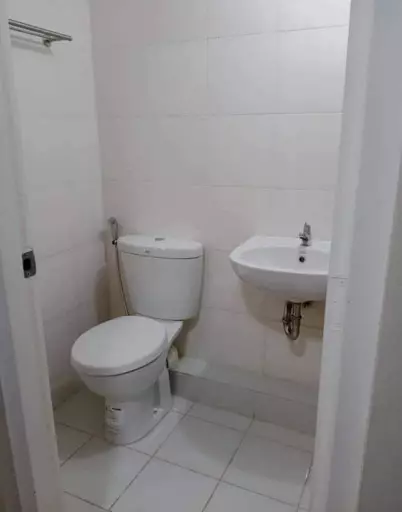 Open photo 11 of 19 — 2br unit at San Remo Oasis SRP for Sale