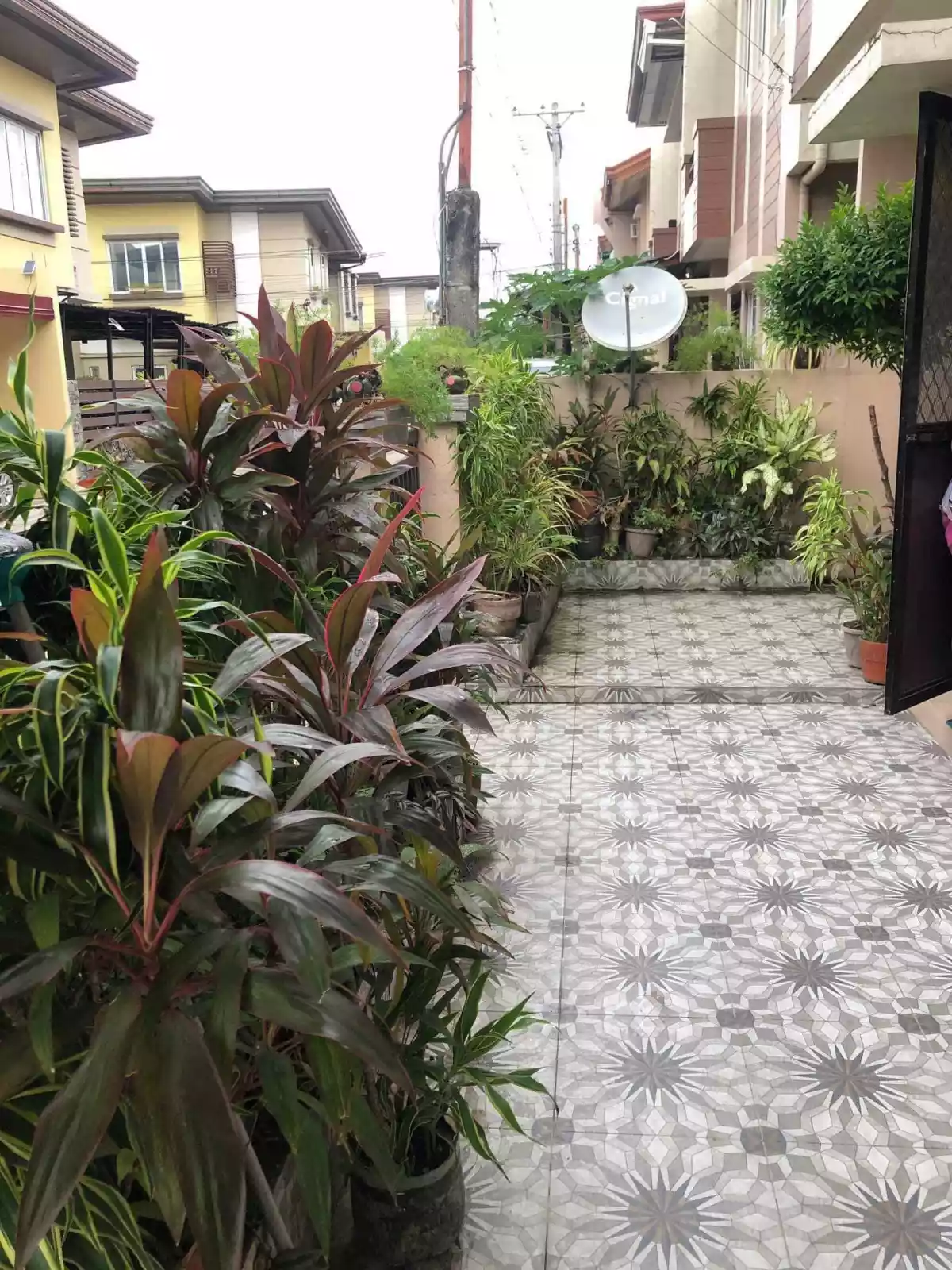 Single Detached House & Lot — House and Lot in Lapu-Lapu City, Cebu, Philippines — Photo 3