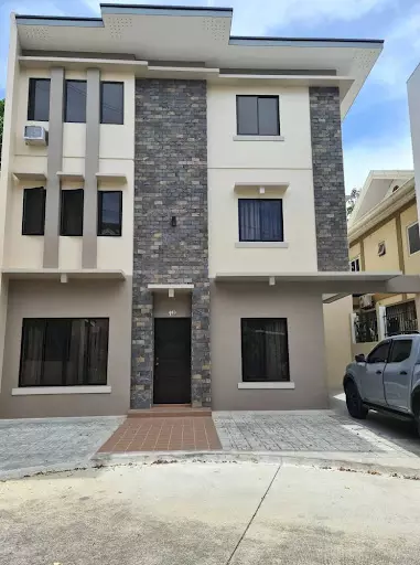 Lovely House and Lot in a Private Subdivision — House and Lot in Cebu, Philippines — Photo 3