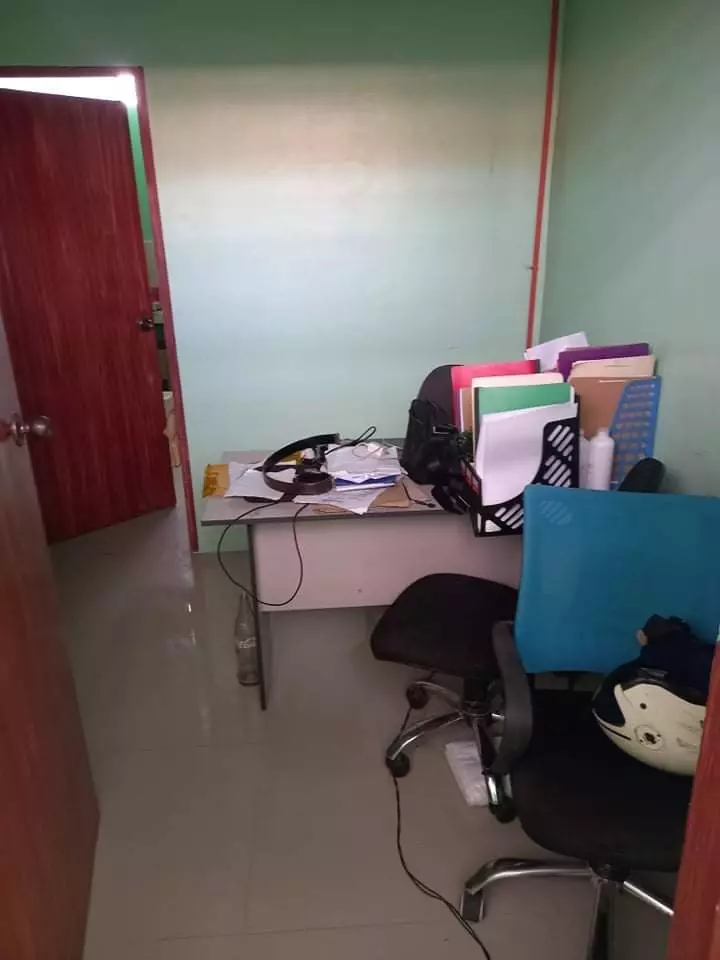 Income Generating Building  - photo 4