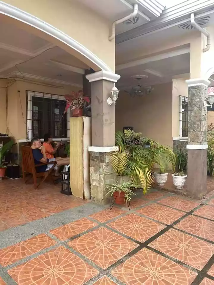House for sale in Naga