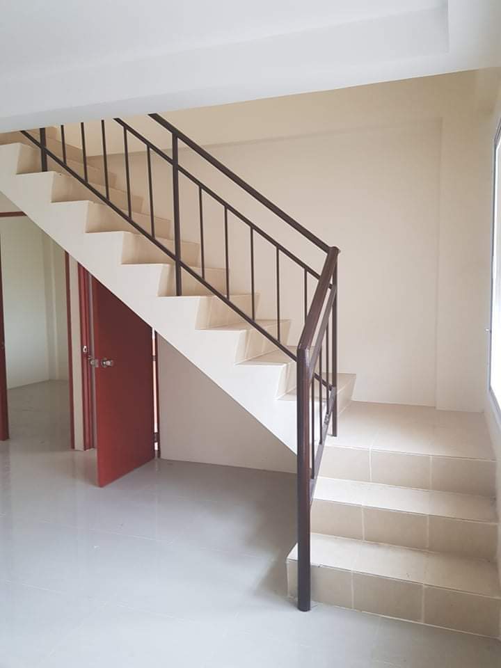 2 Storey Townhouse For Sale - photo 6