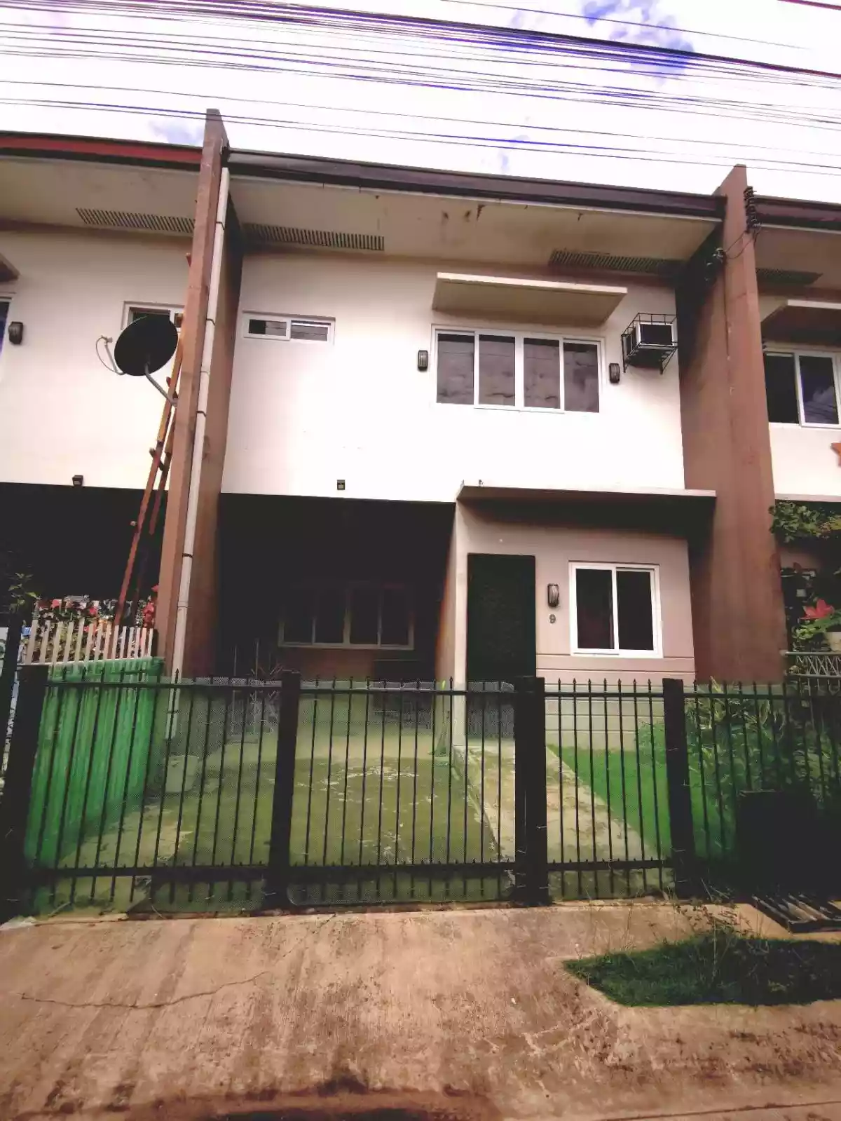 Fully Furnished Townhouse inside Subdivision near Mactan Newtown for Sale — Townhouse in Maribago, Lapu-Lapu City, Cebu — Photo 4