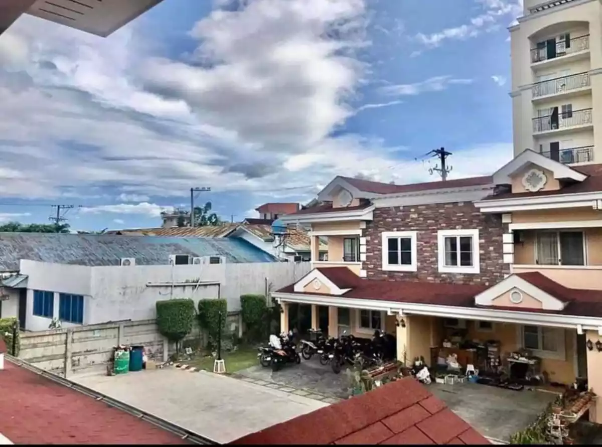 Townhouse For Sale — Townhouse in Gervacio Quijada Street, Cebu City, Cebu — Photo 6