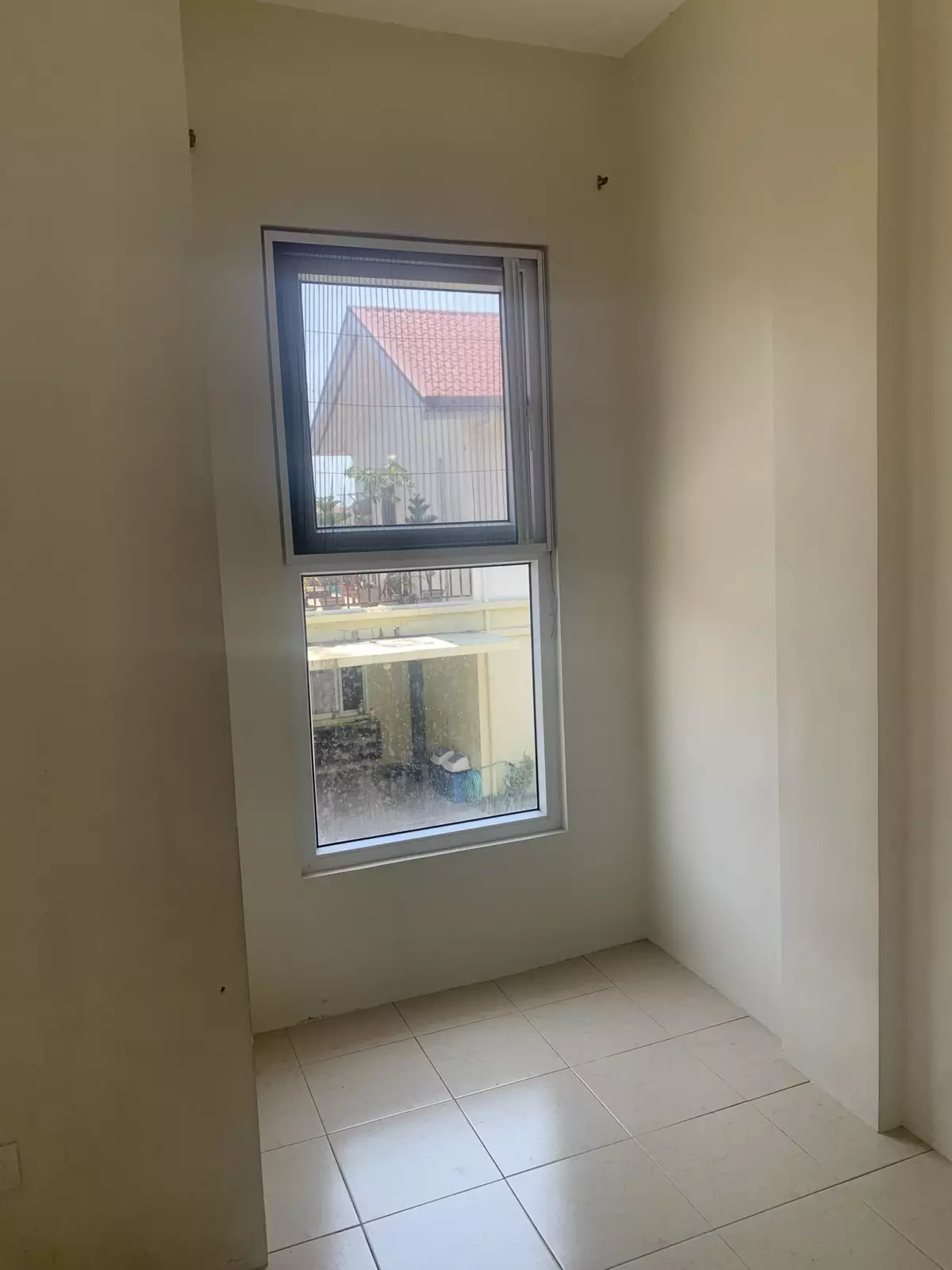 Open photo 17 of 17 — 3 Bedroom Duplex Unit for rent