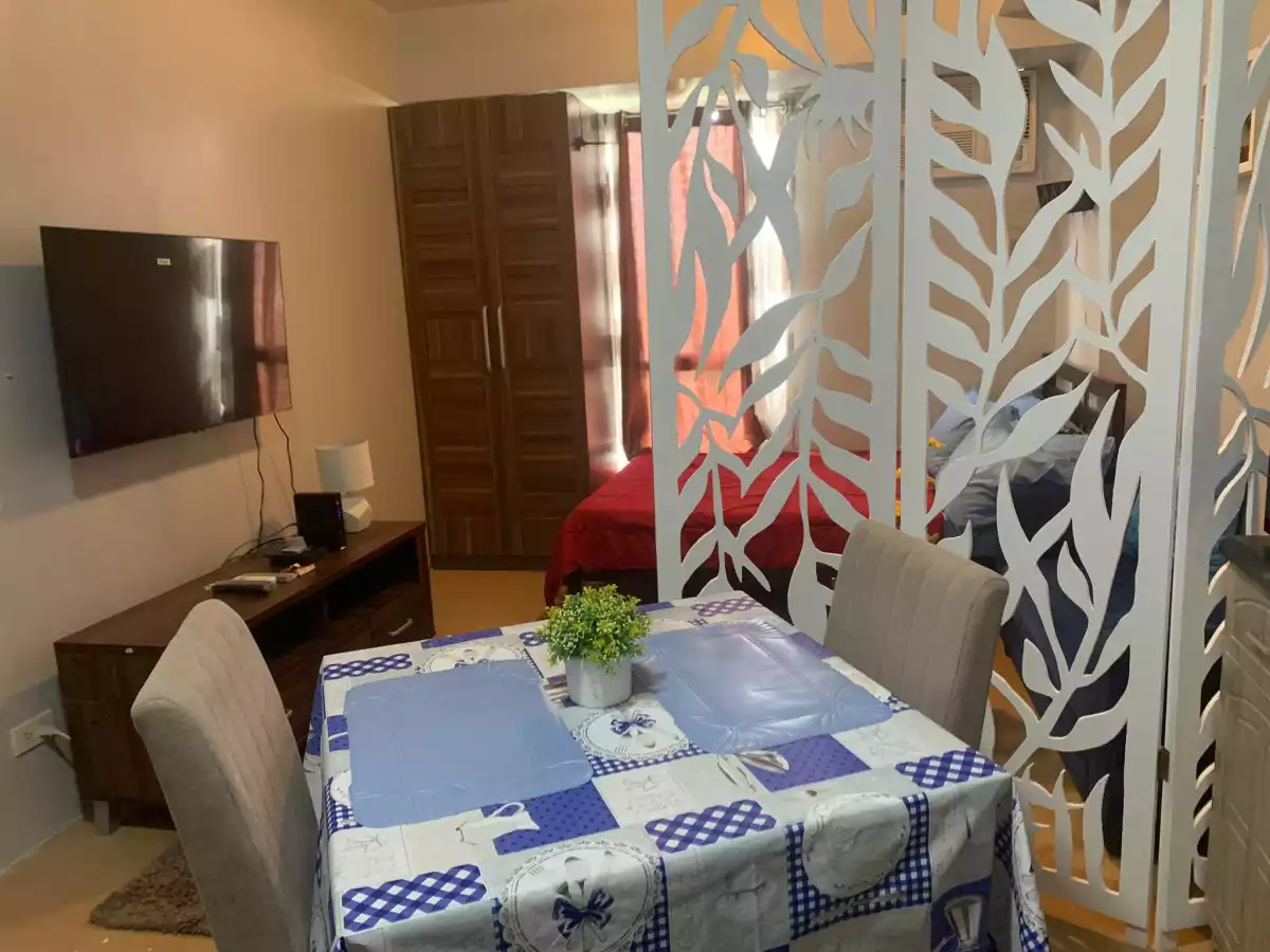 Fully-furnished Avida Studio Unit Tower 2 in It Park  - photo 6