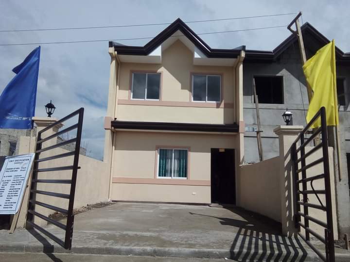 Townhouse Unit for Assume in Bridgetown ll - photo 2