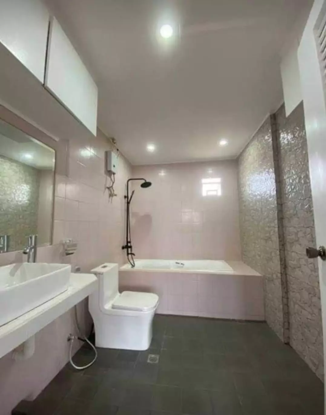 Merville Park Village Paranaque — House and Lot in Merville Access Road, ParaÃ±aque, Metro Manila — Photo 4