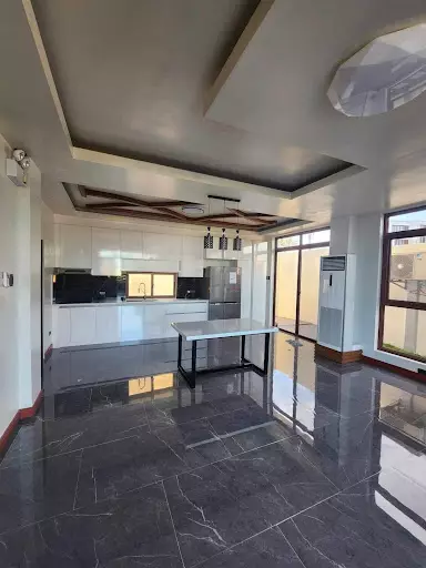 Open photo 14 of 23 — 4-Bedroom Apartment for Sale in Talisay, Cebu