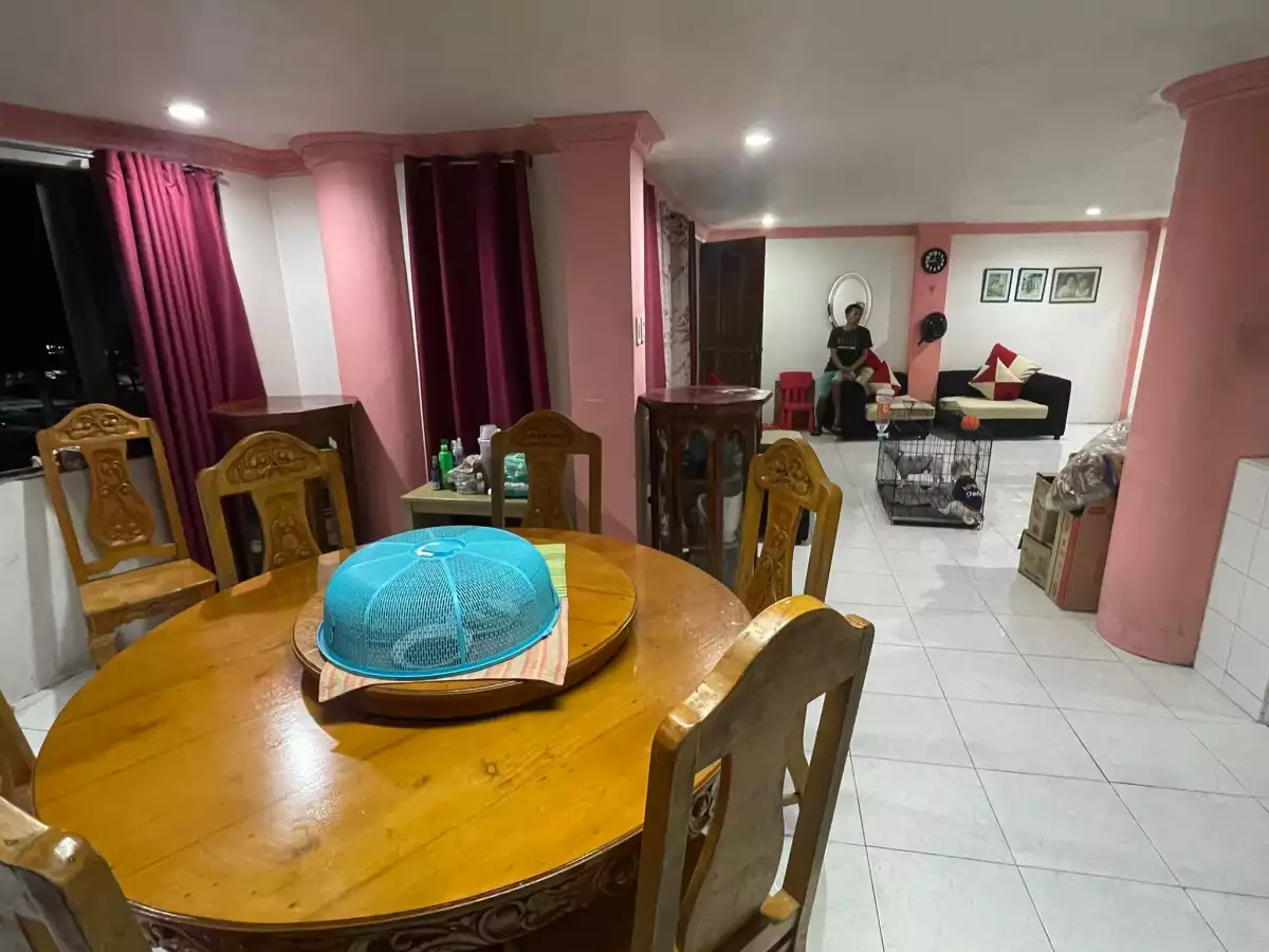 House and lot for Sale  - photo 5