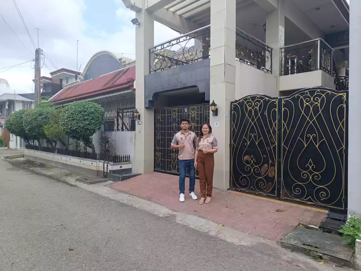 SACRIFICE SALE!  267sqm House & Lot from 25M markdown to 7M na lang! — House and Lot in Talisay City, Cebu, Philippines — Photo 2