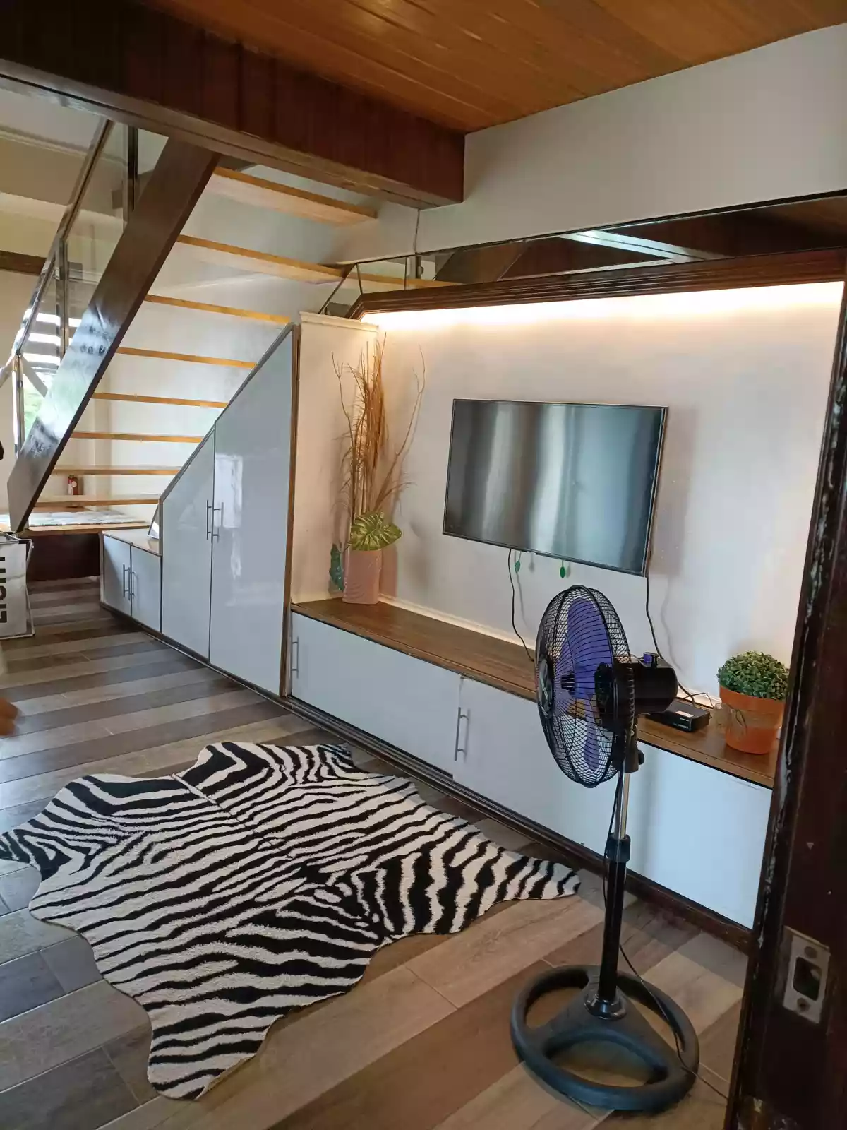 FOR SALE!! Mactan Oasis Garden Residences  - photo 4