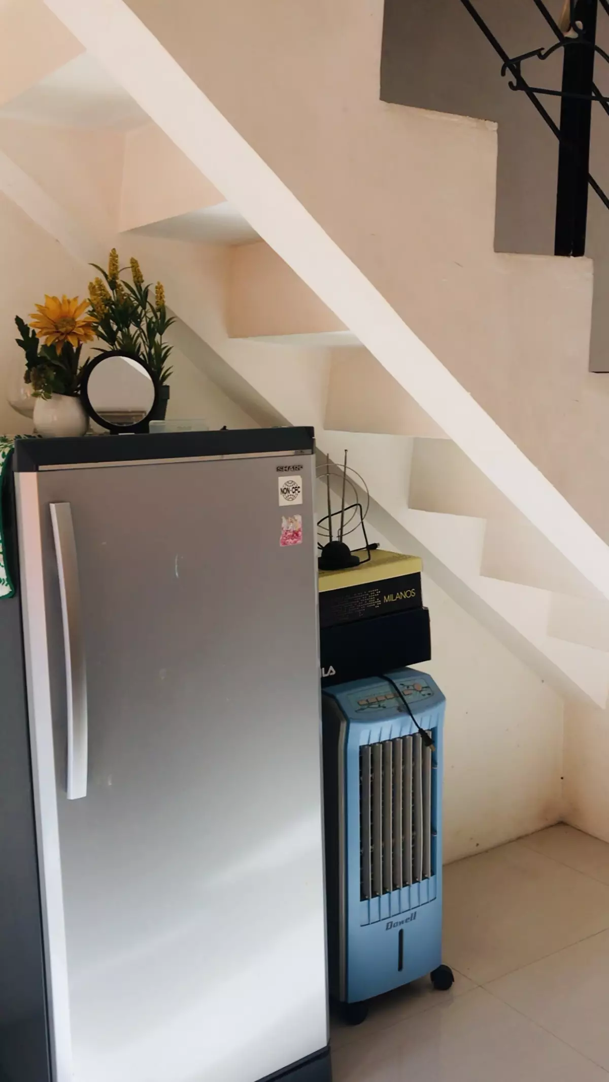 Fully Furnished Townhouse for ASSUME - photo 2