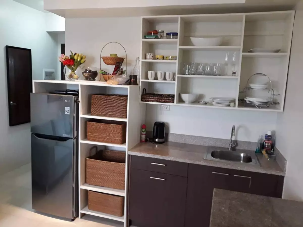 For Sale Fully-furnsihed Combined 2 studios into 1 Bedroom in Midori Residences - photo 6